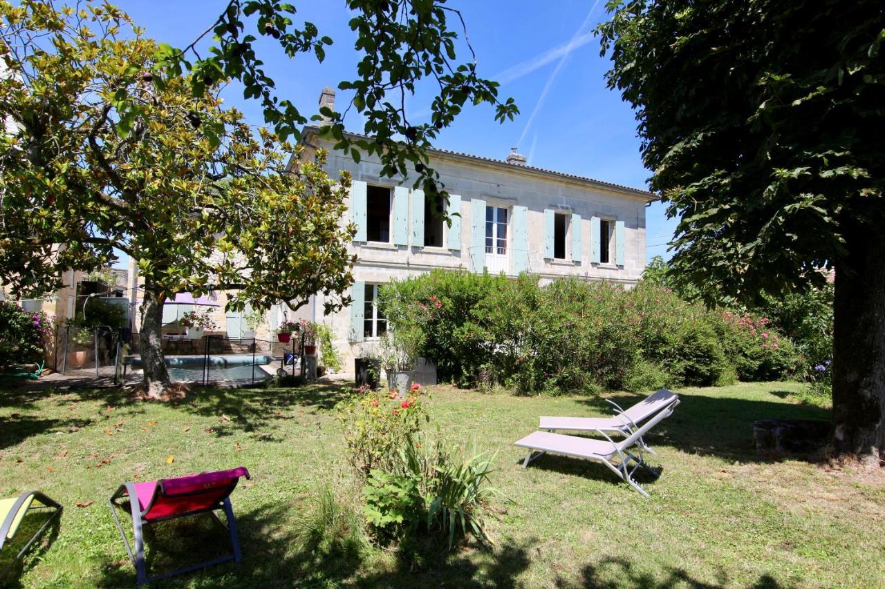 Domaine L'Amourette Tizac-de-Curton Exterior foto