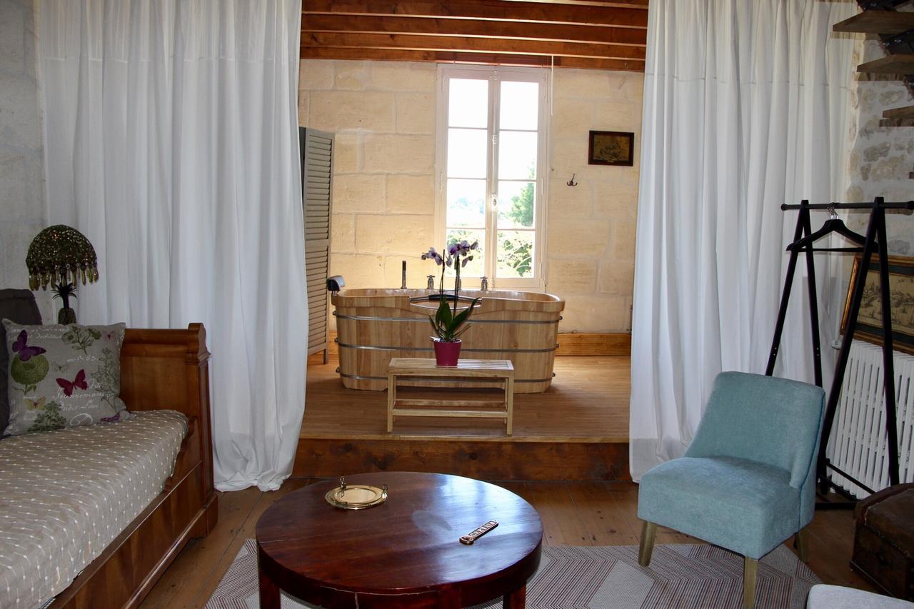 Domaine L'Amourette Tizac-de-Curton Exterior foto